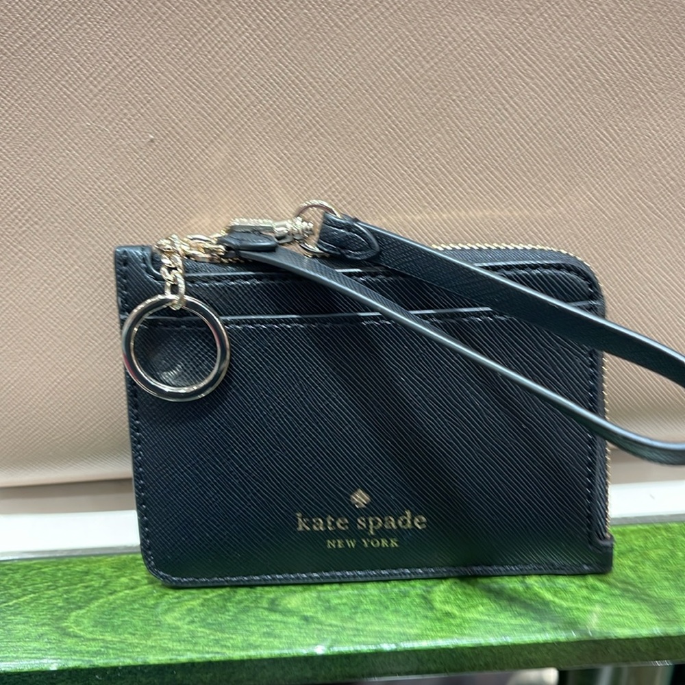 Kate Spade Schuyler Small Card Holder Wristlet
Black 
NWT - Picture 8 of 16